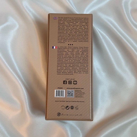 PREDIRE PARIS
Everyday Care Skin Shield Protector Mineral Defense Cream SPF 50 - Picture 6 of 6